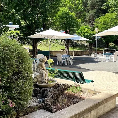 Hotel Le Richelme 2*